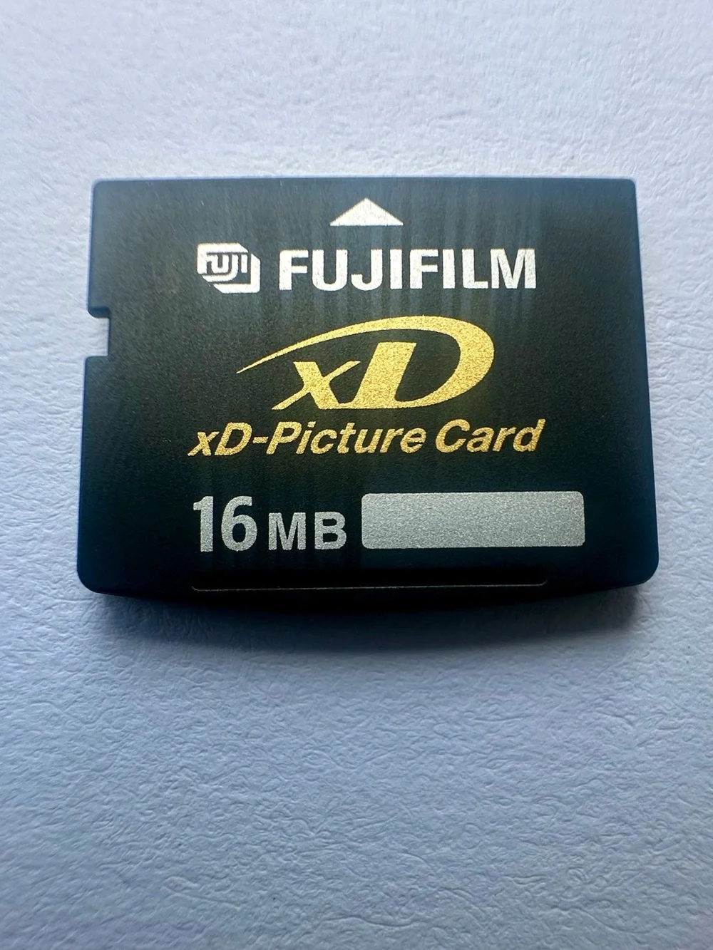 Fujifilm xD-Picture Card 16MB Black with Gold Logo
